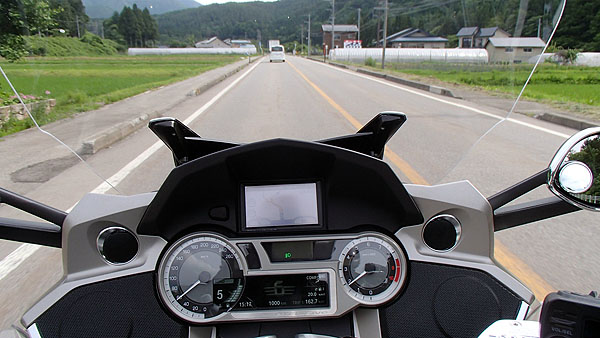 オドメーターは１，０００ｋｍ